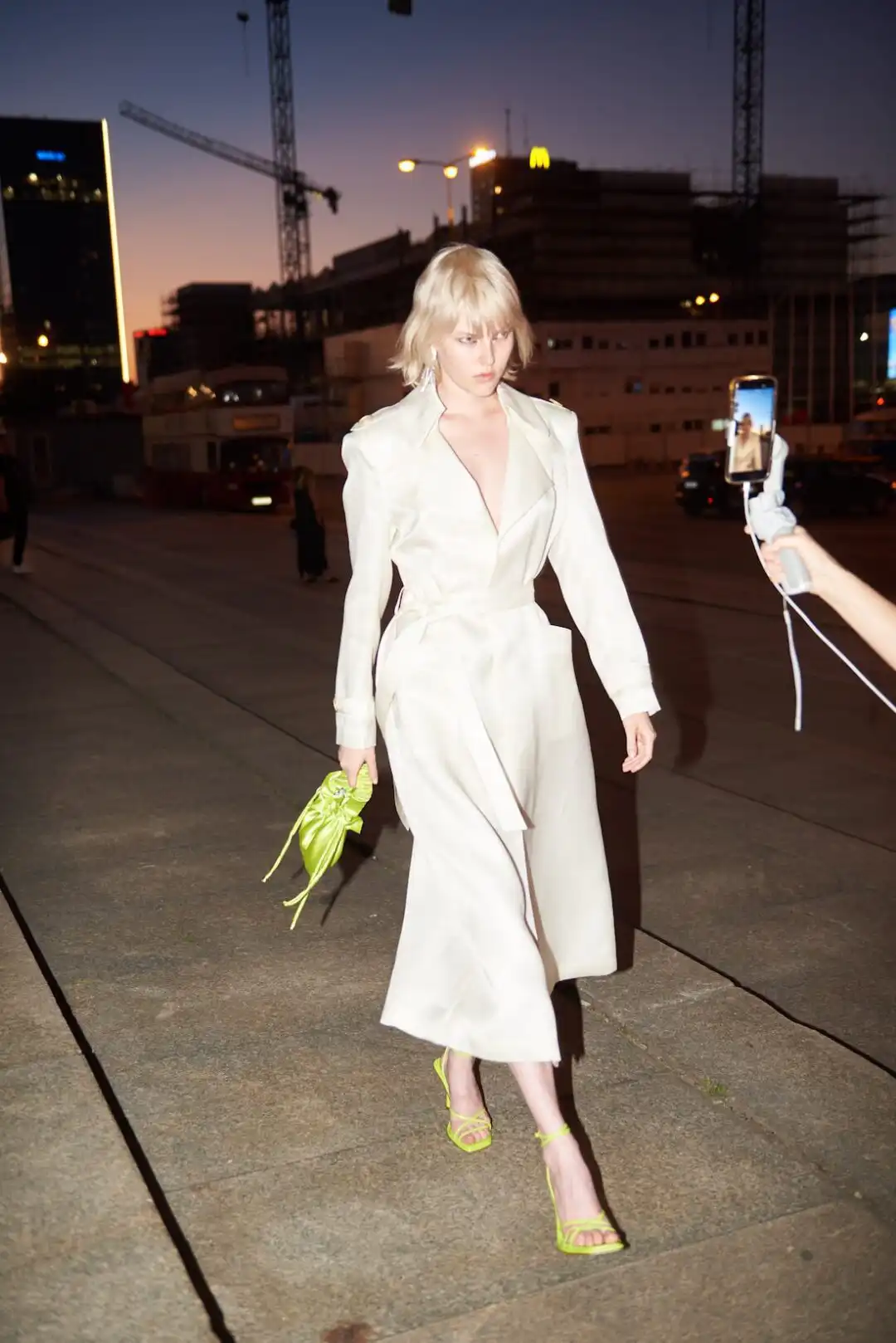 Silk bridal trench coat - Image 5
