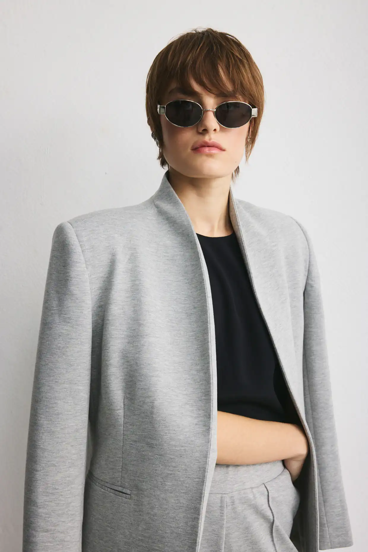 Women’s tailored cotton blazer in grey melange - Image 7