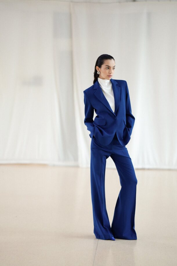 Tailored wool Fussetka blazer in indigo (blue)